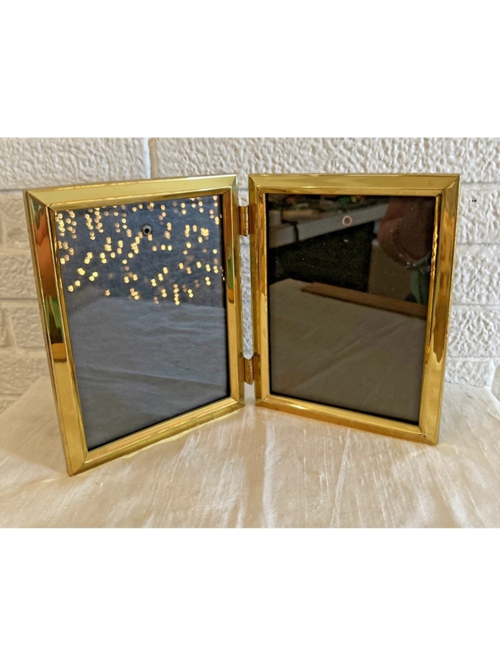 Vintage BI-FOLD  Brass Picture Frame 5"x7"